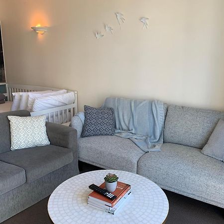 Crown Towers - Private Apartment โกลด์โคสต์ ภายนอก รูปภาพ