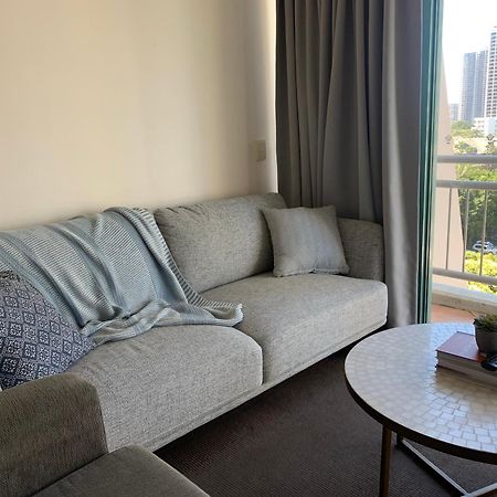 Crown Towers - Private Apartment โกลด์โคสต์ ภายนอก รูปภาพ