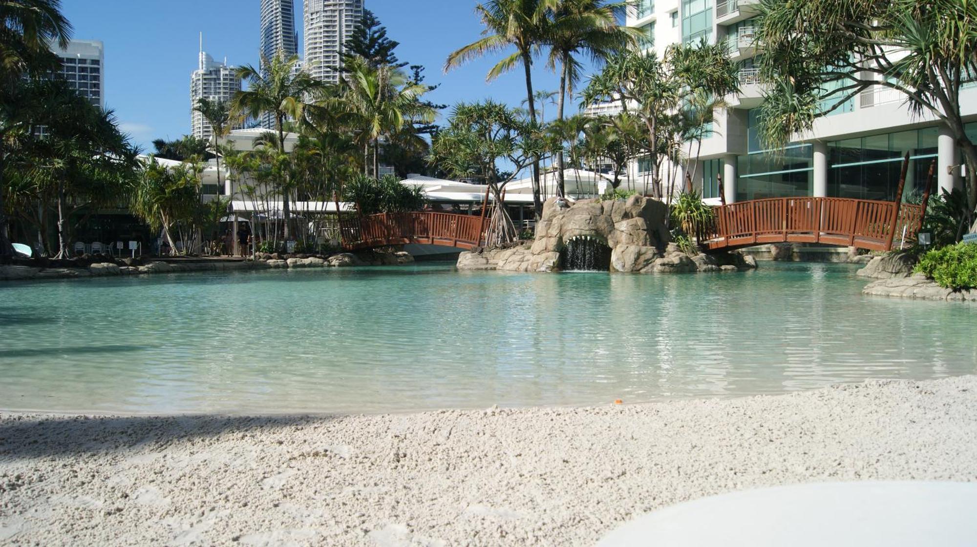 Crown Towers - Private Apartment โกลด์โคสต์ ภายนอก รูปภาพ